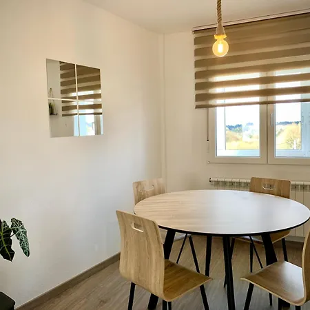 アパート Cos Pes En